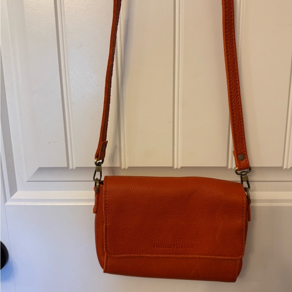 Portland Leather Vibrant Orange Crossbody Bag - Picture 1 of 7